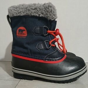 Sorel Yoot Pac Nylon waterproof winter boots kids size: 13